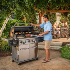 Broil King REG-S590P Regal S590 Pro 5-Burner Freestanding Grill With Side Burner, 32-Inches -Kitchen Grill Shop bk regals590pro ls b 06 20