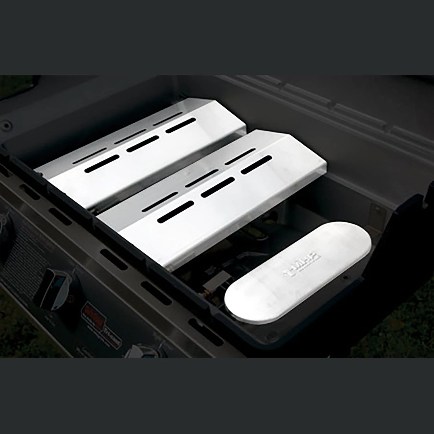 Modern Home Products W3G4DD Tri-Burn Gas Grill With SearMagic Grids On Patio Base, 27-Inch 2 Modern Home Products W3G4DD Tri-Burn Gas Grill With SearMagic Grids On Patio Base, 27-Inch - Image 2