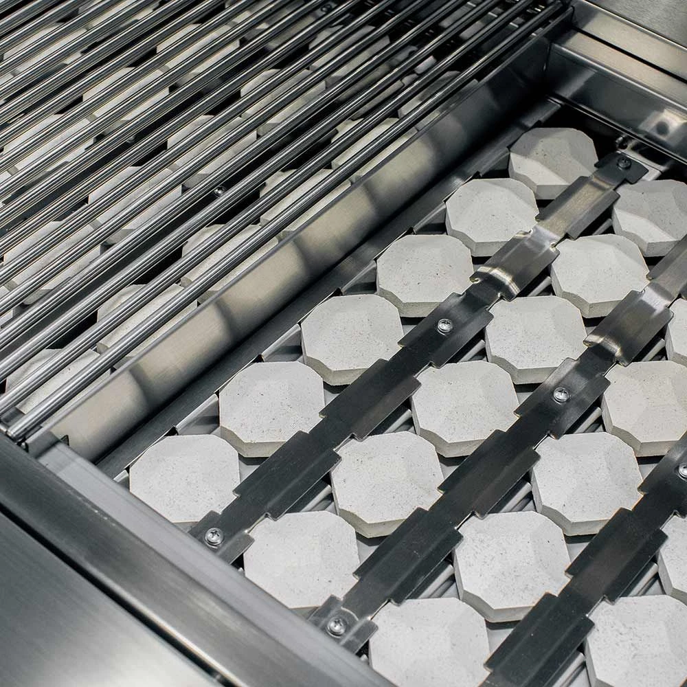 American Made Grills AMG-EST30 Estate 30-Inch Built-In Gas Grill With Infrared Searing Burner And Rotisserie Kit 4 American Made Grills AMG-EST30 Estate 30-Inch Built-In Gas Grill With Infrared Searing Burner And Rotisserie Kit - Image 4