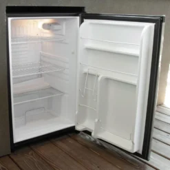 Lion L2002 Outdoor Refrigerator, 4.5 Cu. Ft., 32x20.125-Inches 9 Lion L2002 Outdoor Refrigerator, 4.5 Cu. Ft., 32x20.125-Inches -Kitchen Grill Shop fridge d 03 20