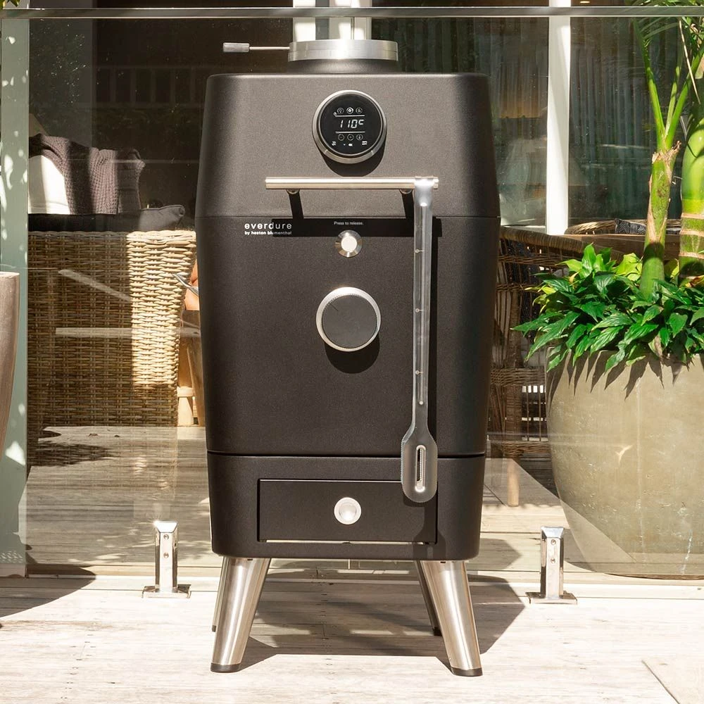 Everdure HBCE4K-Config 4K Electric Ignition Charcoal/Electric Outdoor Oven 4 Everdure HBCE4K-Config 4K Electric Ignition Charcoal/Electric Outdoor Oven - Image 4