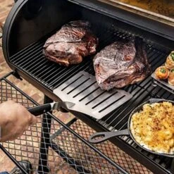 Oklahoma Joe's OKJ-3959563R06 Blacksmith Oversized Hawg Lifter Spatula 10 Oklahoma Joe's OKJ-3959563R06 Blacksmith Oversized Hawg Lifter Spatula -Kitchen Grill Shop okj 3959563r06 e 05 21