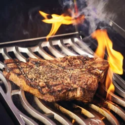 Napoleon P500RSIBK-3-PHM Phantom Prestige 500 Gas Grill On Cart With Infrared Side And Rear Burners 10 Napoleon P500RSIBK-3-PHM Phantom Prestige 500 Gas Grill On Cart With Infrared Side And Rear Burners -Kitchen Grill Shop p500rsibk 3 phm config e 11 22