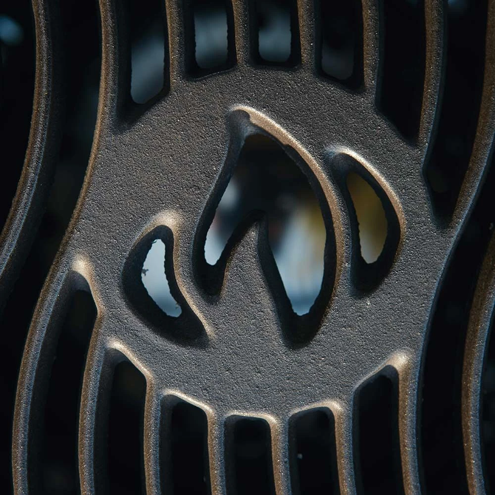 Napoleon PRO22K-LEG-2 Professional Charcoal Kettle Leg Grill 6 Napoleon PRO22K-LEG-2 Professional Charcoal Kettle Leg Grill - Image 6