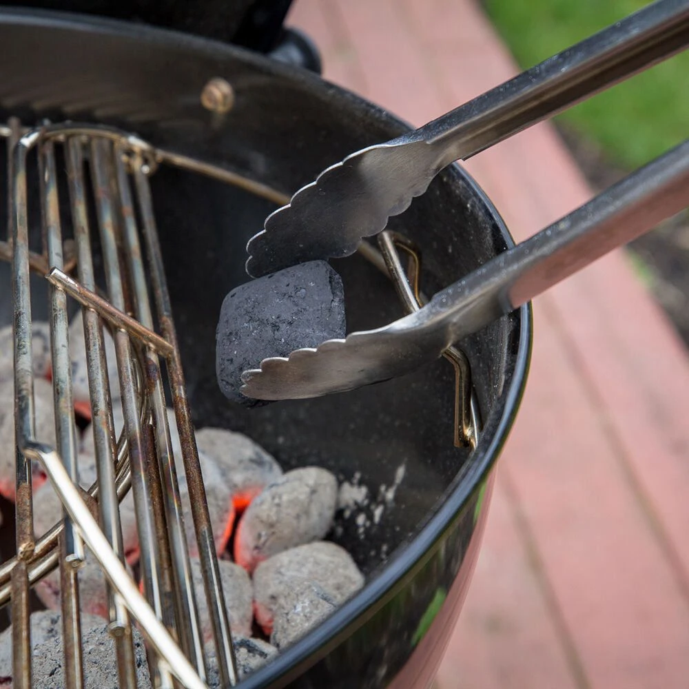 Weber Original Kettle Premium Charcoal Grill, 22-Inch (WEB-KETTLE-PREM) 6 Weber Original Kettle Premium Charcoal Grill, 22-Inch (WEB-KETTLE-PREM) - Image 6