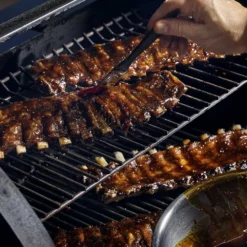 Weber SmokeFire EX6 Freestanding Pellet Grill, 36-Inch (WEB-23510201) -Kitchen Grill Shop web 23510201 ls d 05 22