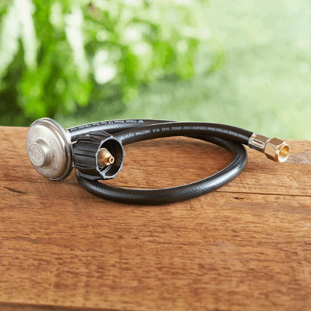 Weber Hose And Regulator Kit For Genesis 300 And Summit 400/600 Grills 2 Weber Hose And Regulator Kit For Genesis 300 And Summit 400/600 Grills - Image 2